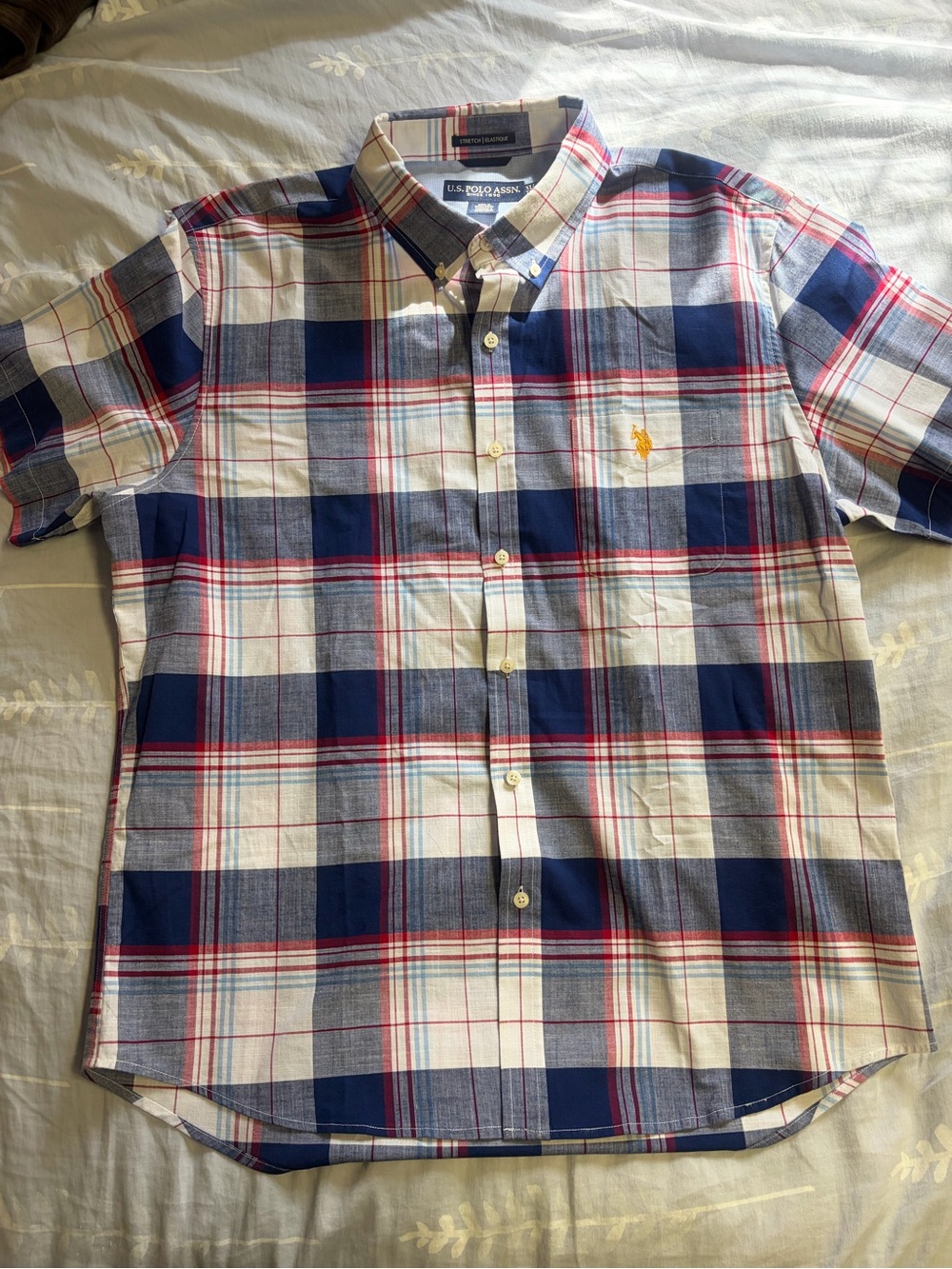 U.S. Polo Assn. Since 1890 Navy White Red Plaid Short-Sleeve Button-Down Shirt